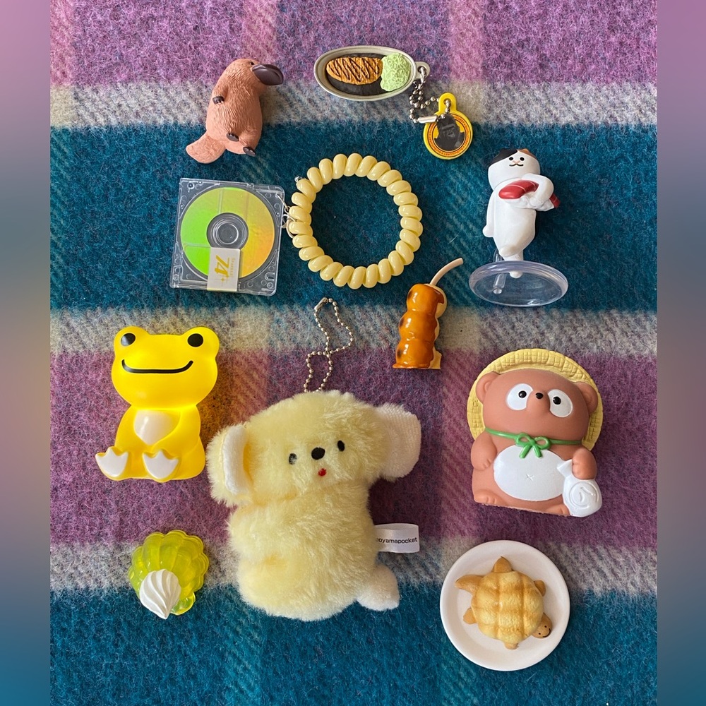 Gacha Gashapon Lot 10pc Figures Keychain Kawaii Food